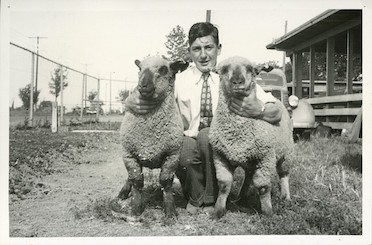 Edqard Questo with prize lambs